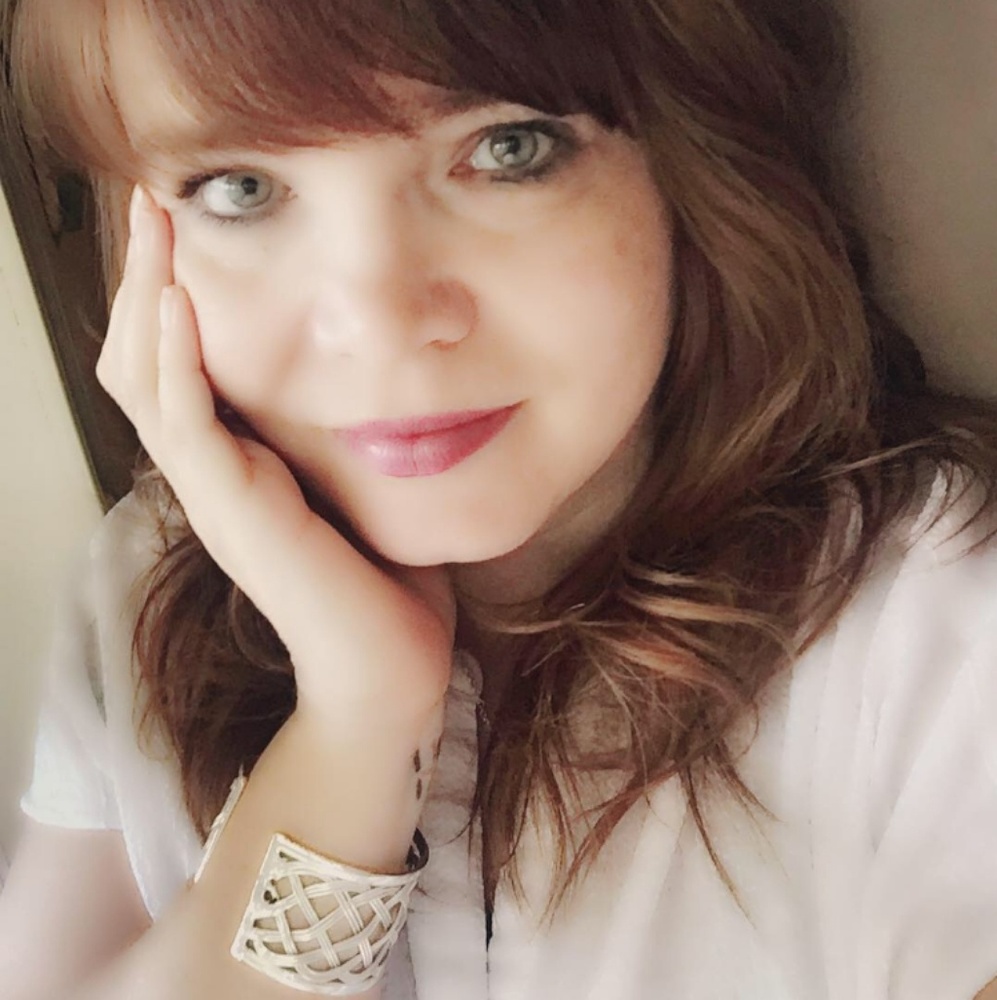 Meet your Posher, Hazel